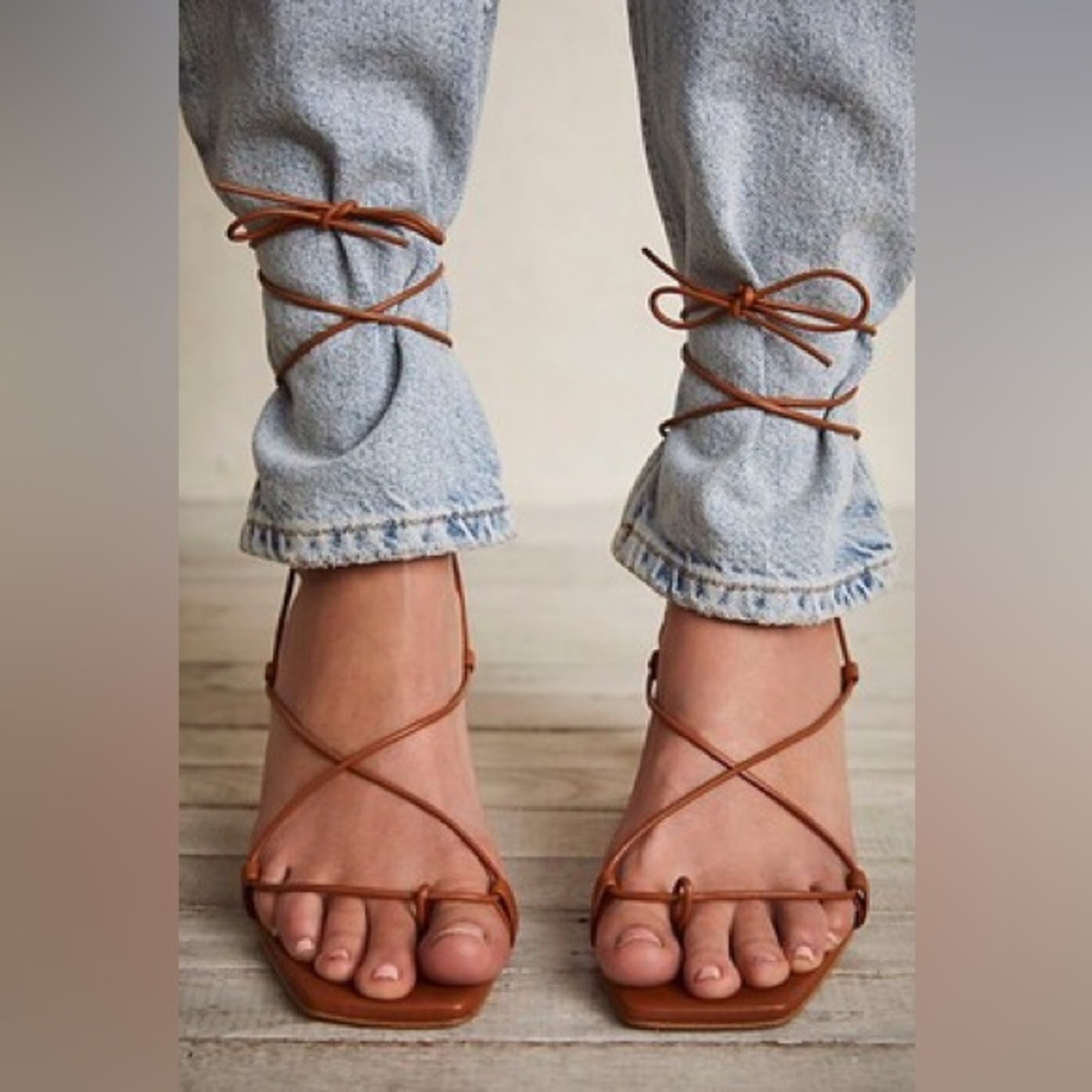 Alohas Bellini Wrap Heels